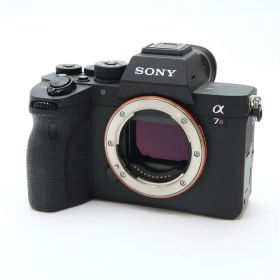 【中古】 《良品》 SONY α7RIV ボディ ILCE-7RM4 [ デジタルカメラ ]