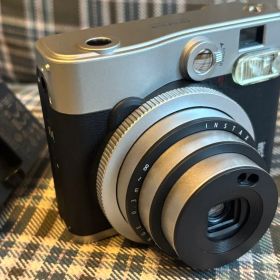 富士フイルム インスタントカメラ チェキ instax mini 90