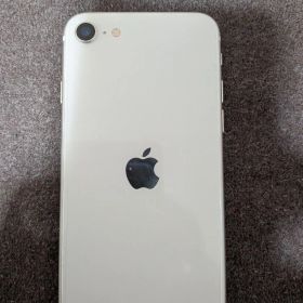 Apple iPhone SE (第3世代) スターライト