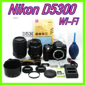 ニコン(Nikon)の美品☘️Nikon D5300ダブルレンズ手ぶれ補正付☘️旅行に最適(デジタル一眼)