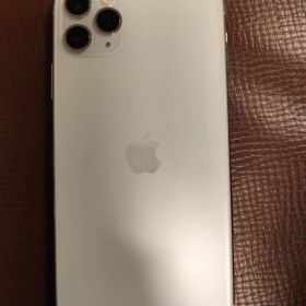 iPhone11ProMax 64GB シルバー