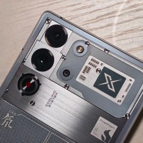 REDMAGIC 10 Pro 中古 87,999円 | ネット最安値の価格比較 プライスランク