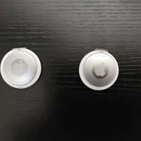 新品未使用/正規品/Apple Air Tag AirTag/2個
