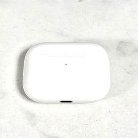 Apple AirPods Pro 第一世代