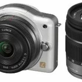 【中古】パナソニック ミラーレス一眼カメラ LUMIX GF3 ダブルズームキット シェルホワイト DMC-GF3W-W