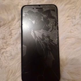 iPhone6 64GB スペースグレー 画面割れあり