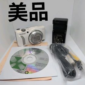 【美品】Fujifilm Finepix F800EXR コンデジ