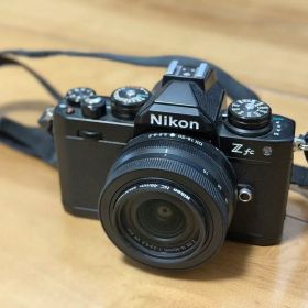 Nikon Zfc ブラック 16-50 VR レンズキット