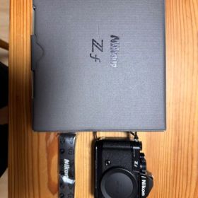 Nikon zf 本体 箱付き