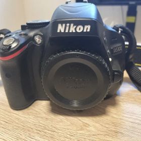 Nikon D5100 デジタル一眼レフカメラ