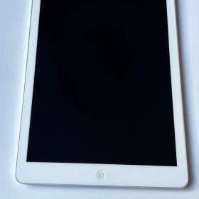 iPad Air 初代 16GB シルバー