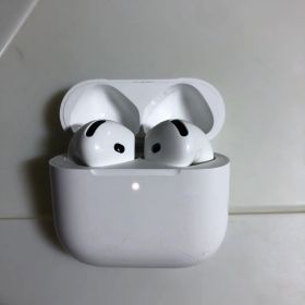 Apple AirPods 第4世代 ANC ノイズキャンセリング付き