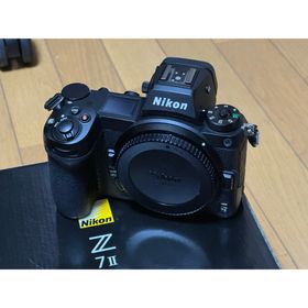 ニコン(Nikon)のNikon Z 7II ミラーレスカメラ(ミラーレス一眼)