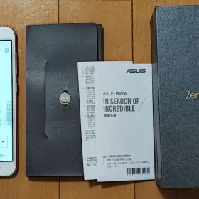 【美品】ASUS zenfone3 ZE552KL 64GB SIMフリー