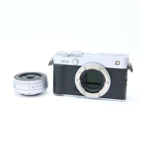 【中古】 《美品》 FUJIFILM X-E5 XF23mm F2.8 R WRレンズキット シルバー [ デジタルカメラ ]