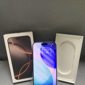 超美品 アップルストア版 SIMフリー iPhone16 Pro Max 512GB デザートチタニウム色