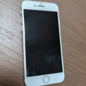 iPhone 7 128GB 箱有り