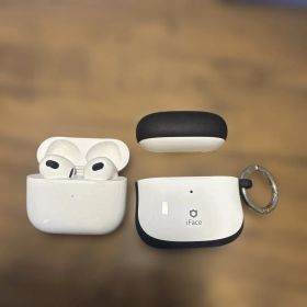 Apple AirPods3本体 純正ホワイト iFaceケース付き