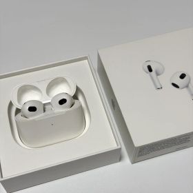 AirPods 第3世代