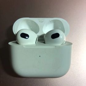 Apple AirPods 第3世代