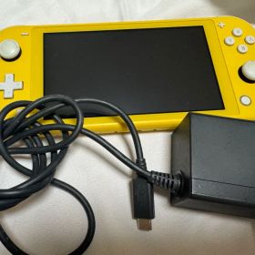 し*う様 NINTENDO switchlight イエロー