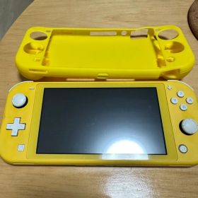 Nintendo Switch Lite イエロー 本体とカバー