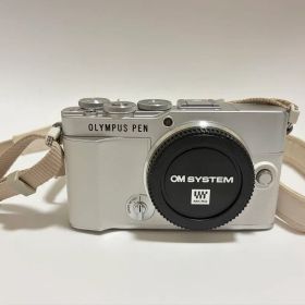 【美品】OLYMPUS PEN E-P7 ボディー ホワイト