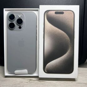 美品 iPhone 15Pro 256GB ナチュラルチタニウム SIMフリー