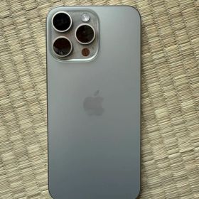 Apple iPhone 15Pro MAX ナチュラルチタニウム本体