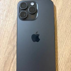 iPhone 15 Pro Max 256GB ブラックチタニウム 未使用品