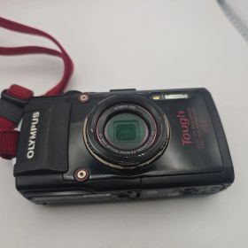 OLYMPUS STYLUS TG-4 コンパクトデジタルカメラ