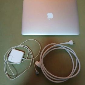 MacBook Air (13-inch, 2017) 8G/128G