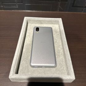 【美品】BASIO active 64GB シルバー(SHG09)