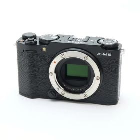 【中古】 《美品》 FUJIFILM X-M5 ボディ ブラック [ デジタルカメラ ]