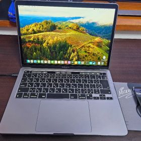 シルバー 13インチ MacBook PRO 本体