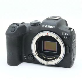 【中古】 《美品》 Canon EOS R7 ボディ [ デジタルカメラ ]