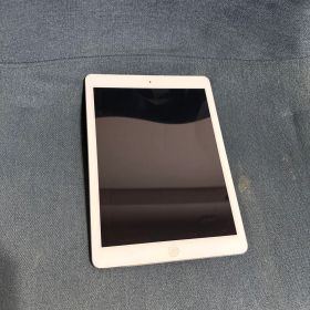 iPad Air（第1世代）64GB