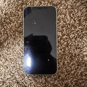 Apple iPhone 12 アップル