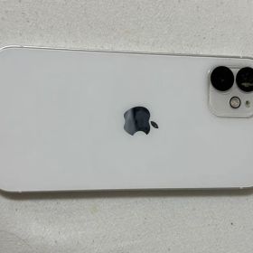 Apple iPhone 12 ホワイト 本体