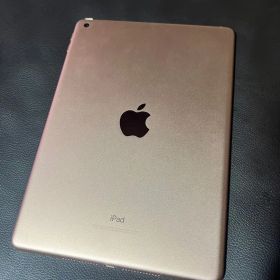 【美品】Apple iPad 第6世代 Wi-Fi 128GB カバー付き