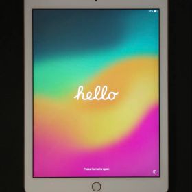 iPad 第6世代 128gb