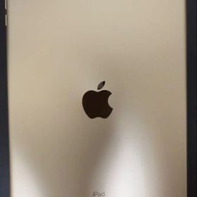 【最終値下げ】iPad (第5世代) WiFi 32GB ゴールド※箱あり