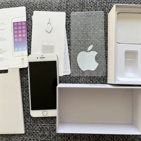 iPhone8 64GB 本体(箱付き)