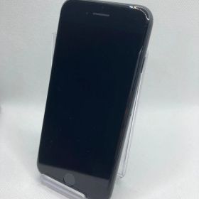 ★iPhone7 (中古品) ★ ジャンク「充電✕、電源✕」 1121