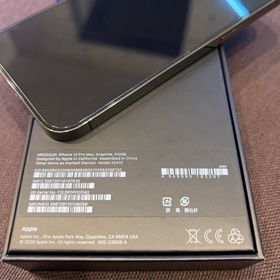 アイフォーン(iPhone)のiPhone 15 Pro Max 512GB ナチュラルチタニウム(スマートフォン本体)