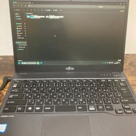 富士通 極軽極薄 ノートパソコン LIFEBOOK U937/R i5 256