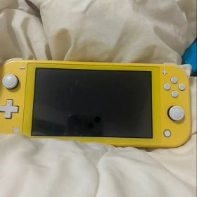 Nintendo Switch Lite イエロー Switchライト 任天堂