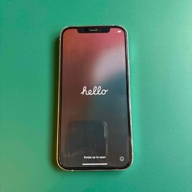 アイフォーン(iPhone)のiphone 12 pro 256GB /ホワイト(スマートフォン本体)