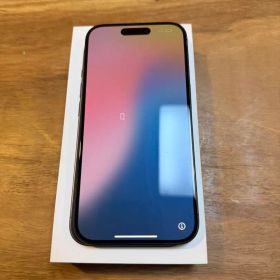 Apple iPhone 15 Pro ブラックチタニウム128GB