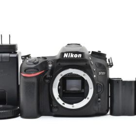 ★極上品★《ショット数17,936回 》 ニコン D7200 ボディ #790W